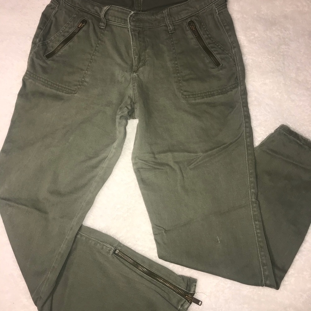 Vintage army green Old navy skinny jeans 👖